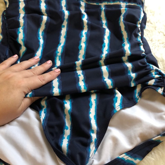 TOGS SWIMWEAR Strapless One Piece Swimsuit, 10 - Picture 10 of 11